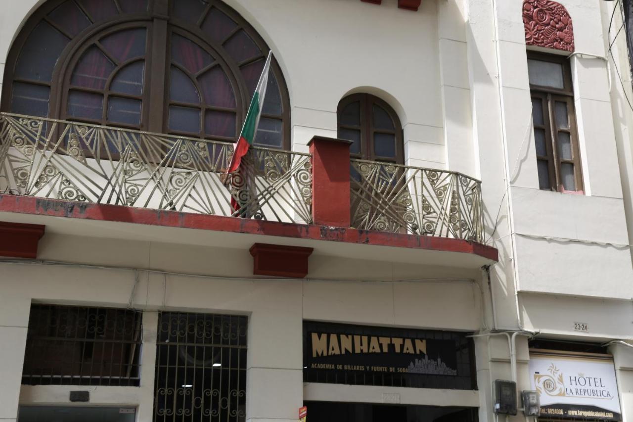 Hotel La Republica Manizales Exteriör bild